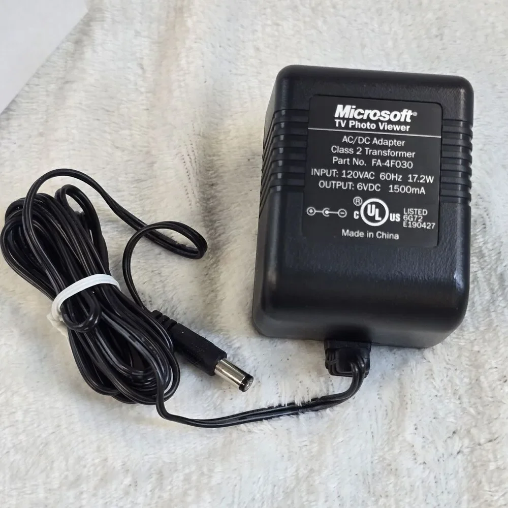Microsoft TV Photo Viewer X08-22497 With Software Floppy Vintage In Original Box